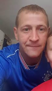 Community rally around Scots dad after 'gas explosion' at his Larbert home 