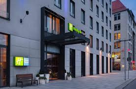 Der bahnhof haupt dresden ist 10 gehminuten entfernt. Premier Inn Dresden City Centre Room Reviews Photos Dresden 2021 Deals Price Trip Com