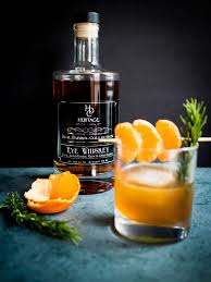 Tangerine Honey Rosemary Old Fashioned Rezept Whiskey Cocktail Whisky Getranke Sommer Cocktails