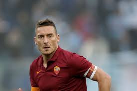 Check out the brand new as roma football shirts and kits associazione sportiva roma, commonly known as as roma or roma, is one of the 2 clubs in the. Roma S Best Ever Kit Bracket Quarterfinals Chiesa Di Totti