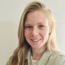 Eva Peters's Instagram, Twitter & Facebook