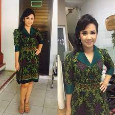 Www.topkeren.com baju kemeja wanita moschino desain cantik model terbaru sumber : Endek Mode Wanita Pakaian Wanita Wanita