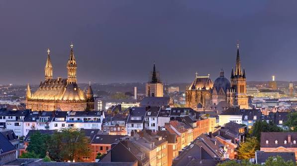 Por qué deberías definitivamente ir a Aachen - Germany Travel