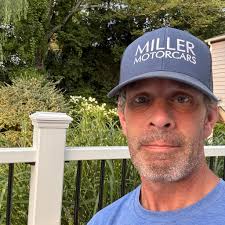 Hi! I have a remodeling company warning for you all. We have been  renovating our house over the past year and deciding when to redo our  roof….thats just barely hanging on. Got