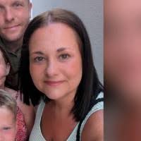 800+ "Eastham" profiles