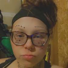 Nikki Michelle (nmnoga)