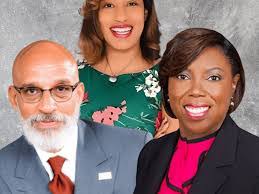 Corina Morris's Instagram, Twitter & Facebook