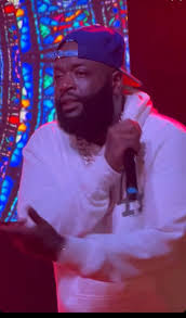 About last nite🍾🍷💨🫶🏽🖤👑 HBG loves them some Tami Motes… Happy  Birthday Again Family