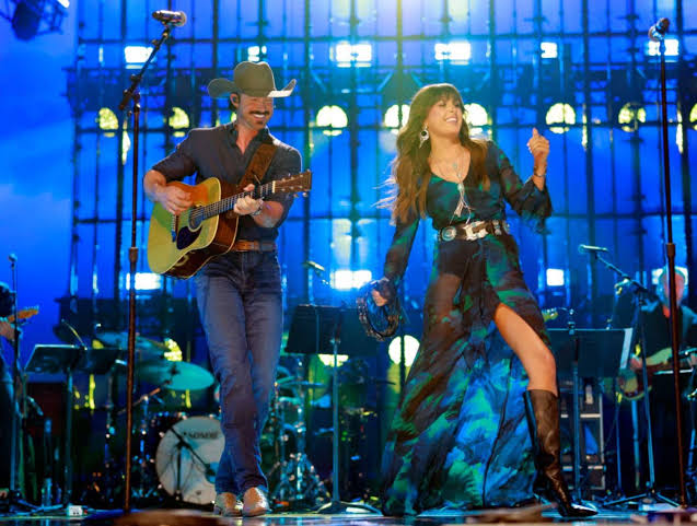 Ella Langley and Riley Green Score an Early ACM Award - Country 102.5