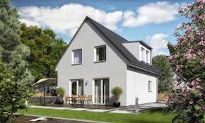 Ein haus in mühlheim kärlich bauen sie am besten mit uns. Satteldach Haus Mit Gaube Raumwunder 90 Trend Town Country Haus Hausbaudirekt Town Country Haus Haus Florida Hauser