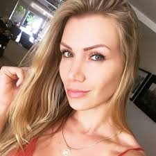 ELISA BARTH PADOVANI (@elisabarthh) • Instagram photos and videos