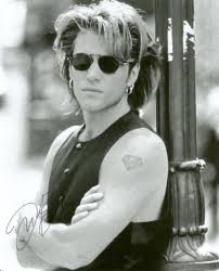 Bon jovi is an american rock band from sayreville, new jersey. Musica Bon Jovi Kboing Musicas Para Voce Ouvir
