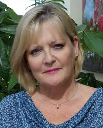 Shaz's Book Blog : June 2016