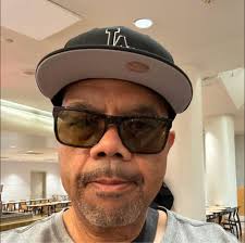 Happy 54th birthday 2 the legendary Lady Of Rage!