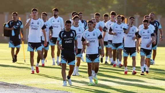 Mundial 2026: la Selecci&oacute;n argentina define su agenda entre Scaloni, el viaje a Texas y tormentas | AM del plata 1030