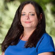 Yolanda Sinclair, Real Estate Agent