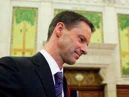 Nigel Wright's $90,000 to Mike Duffy broke rules of crisis management