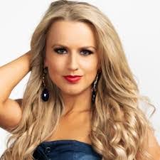 Christie Lamb's Instagram, Twitter & Facebook