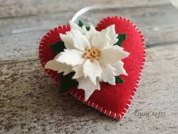 Felt Poinsettia Ornament Heart Ornament Christmas Decoration Christmas Decor Xmas Flower Decorations In 2020 Felt Christmas Ornaments Felt Christmas Felt Christmas Decorations