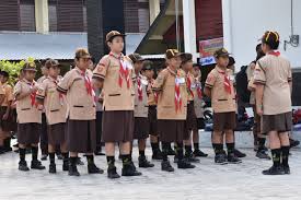 Setidaknya membuat lingkungan sekolah berdisiplin, terutama disiplin dalam belajar dan proses mengajar. Peran Pramuka Dalam Membentuk Karakter Kedisiplinan Anak Badan Penelitian Dan Pengembangan Kota Palangka Raya