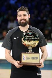 No one is even close to hitting that number (kyrie irving is a little over 300 minutes behind him). Joe Harris Wins The 3 Point Contest