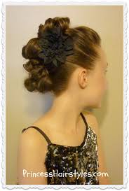 Long hair men continue to look fashionable and trendy. Messy Bun Faux Hawk For Long Hair Hairstyles For Girls Princess Hairstyles