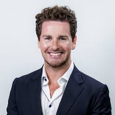 Matthew Allen's Instagram, Twitter & Facebook