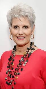 Donna Ferrier's Instagram, Twitter & Facebook