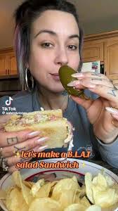 Jennifer Strawser (jenhobbit)