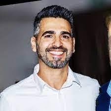 Daniel Dangoor's Instagram, Twitter & Facebook