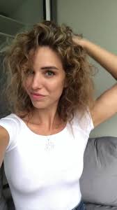 Anja zeidler ist seit dienstag mutter einer kleinen tochter. Anja Zeidler This Is My Natural Hair I Used To Hate