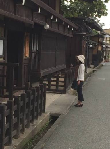 時には自分の「眼鏡」を外してみませんか | リコー経済社会研究所 | リコーグループ 企業・IR | リコー