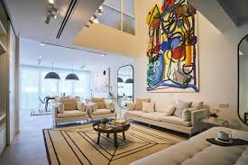 The area is in proximity to the suburbs of bukit damansara, ttdi, mont kiara, sri hartamas and bangsar. Bold Details And Layout Changes Redefined This Artistic Home Qanvast