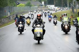Image result for gambar vespa extreme