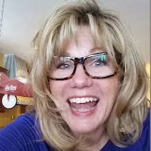 Life and Art with Glamma Fabulous: Smith Spooktacular Halloween Costume  Trophies