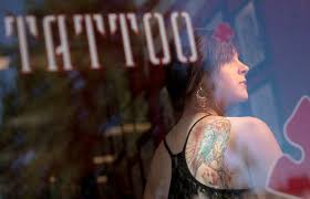 Watercolor tattoo prices differ based on the design and size involved, naturally. 3 D Watercolor And Flash Tattoos The New York Times
