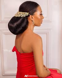 Sammy is the answer to all your small hair bun problems. Here S How To Go With A Big Bun For That Stunning Bridal Look