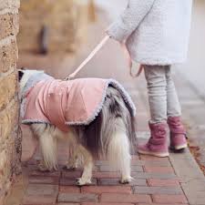 Kleidung kleiner hund hunde mantel hunde pullover alles für den hund hunde sachen selber nähen hundemantel schnittmuster hunde outfits yorkie. Hundemantel Nahen Mit Schnittmuster Fiffi Kullaloo