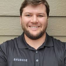 Derek Rudd's Instagram, Twitter & Facebook