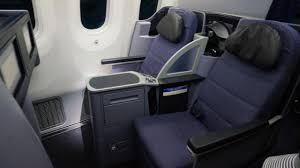 The seat is private, the crew was amazing, and the food was tasty. Choosing The Best Business Class Seats On United S 787 Dreamliner They Re Not All The Same