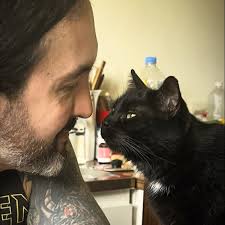 🖤😻 (she was more interested in the food that was