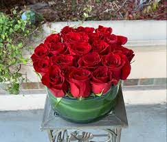 Provides the very finest quality of fresh flowers shipped in daily along with vases and supplies for. Contemporary Roses In Las Vegas Nv English Garden Florist Las Vegas