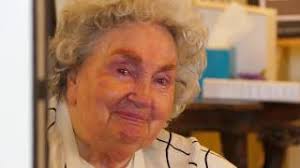 Family & Friends Serenade Quarantined 97-Year-Old Woman With Irish Folk  Songs