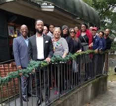 COMTO Jacksonville visits the Harris House for Christmas