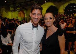 O ator também quis desejar um feliz aniversário à mãe da antiga companheira. Iva Domingues E Angelo Rodrigues Juntos De Novo Tv 7 Dias
