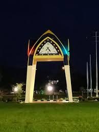 Batu pahat (bp) is a city and capital of batu pahat district, johor, malaysia. Dataran Penggaram Batu Pahat Photo De Dataran Penggaram Batu Pahat Tripadvisor