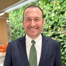 Patrick Dorton's Instagram, Twitter & Facebook