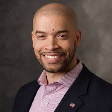 Faculty Profile: Jason Howell