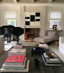 Their covers often feature bold colours and/or striking images, making for a gorgeous decoration. 9 Chic Ways To Tackle Your Coffee Table Decor