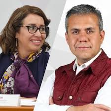 Tiende” la mano Azucena a Vilchis